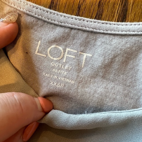 LOFT ~Light Grey Sleeveless Top | XXSP |‎ Excellent Condition & Super Cute |0069 - Picture 2 of 4